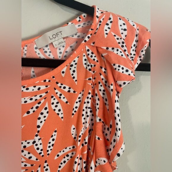 LOFT - ruffle sleeve tank - tropical polkadot leaves pattern - tangerine - S - Picture 2 of 4